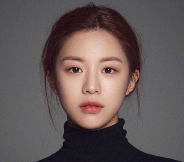 春天直播真人秀app 推荐1